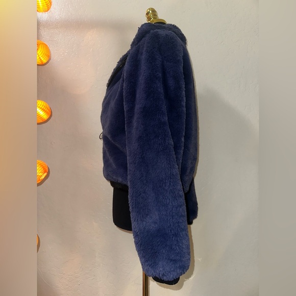 Volcom Navy Teddy Jacket - Picture 4 of 5